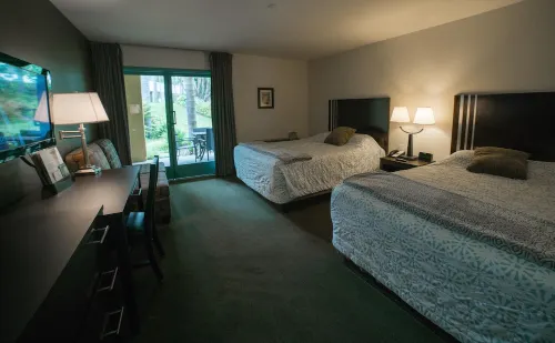 Lemon Tree Inn Kamar Photos