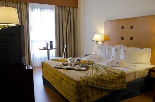 VIP Executive Santa Iria Hotel Rooms Photos