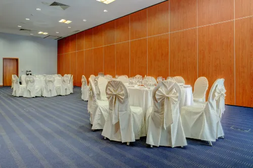 VIP Executive Santa Iria Hotel Business Facilities Photos